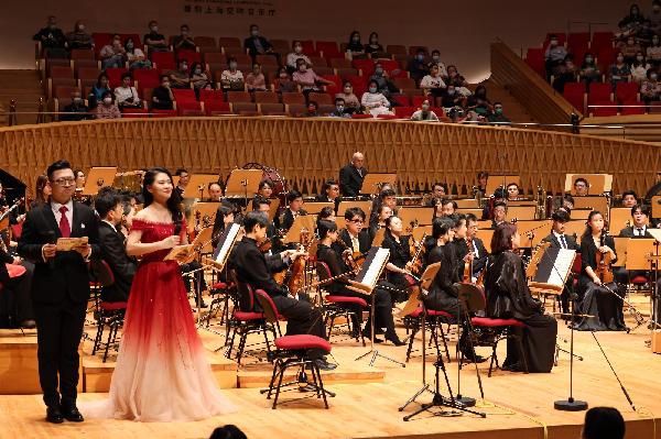 千里江山，以百年國樂致敬七秩榮光！